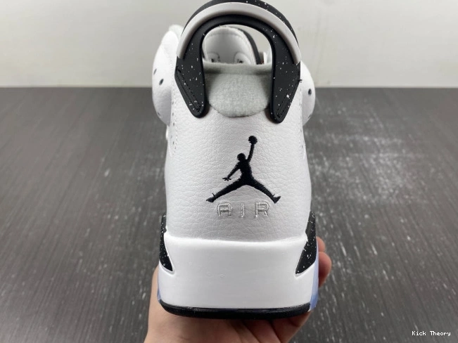 Kicked Out Shoe Store CT8529-112 6 Oreo Air Reverse Jordan 0710